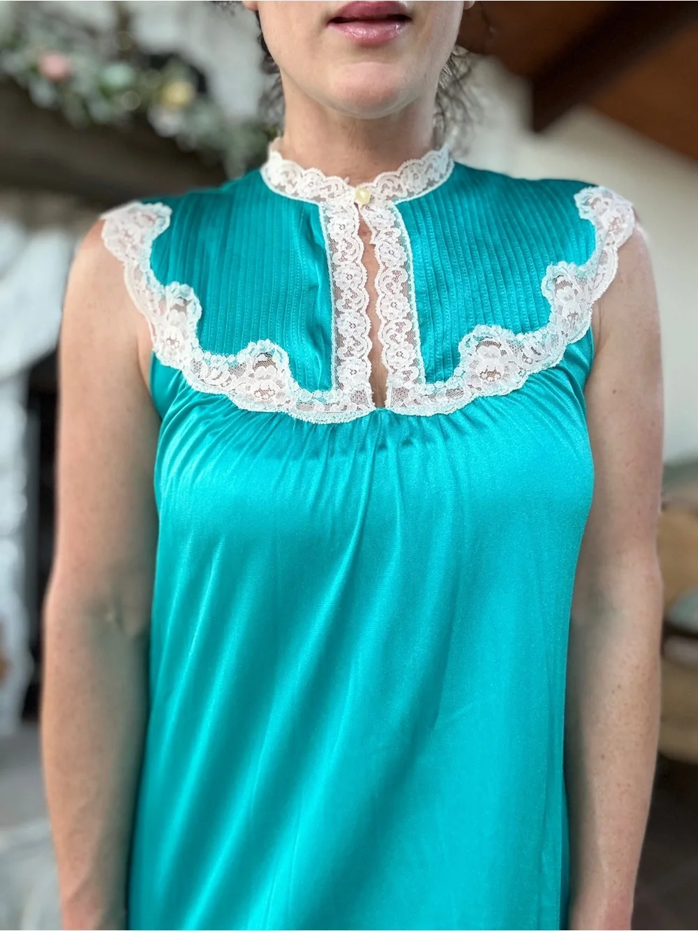 Vintage JC Penney Teal Aqua Nylon Satin Peignoir Set with Cream Lace Trim - Picture 16 of 16